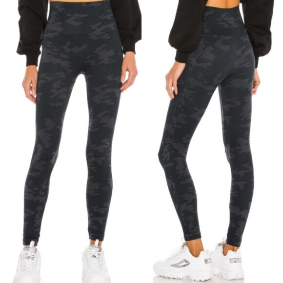 Revolve Spanx Camo Leggings High Rise Tummy Control Look At Me Now Seamless Pant - Picture 2 of 13